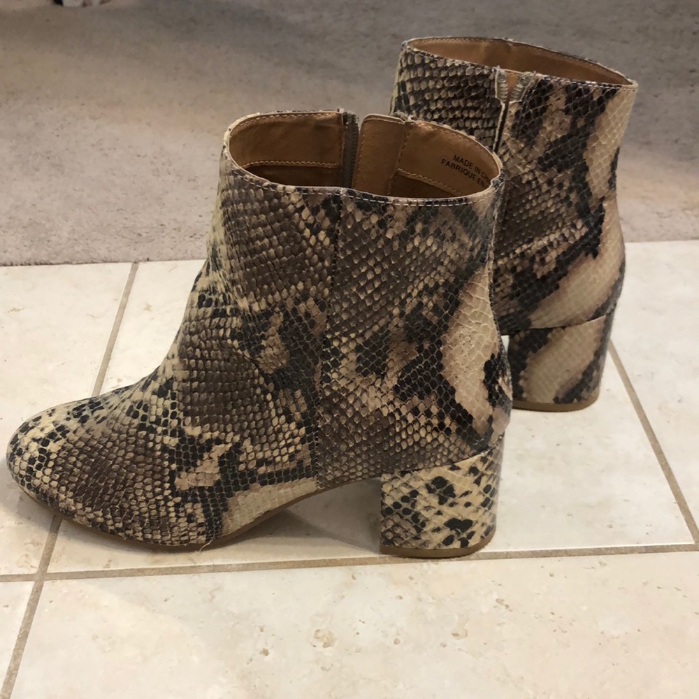 Faux snakeskin booties size 9